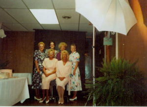 1986
sitting Jessie & Carole
standing Ollie,Lillian,Syretta & Faye